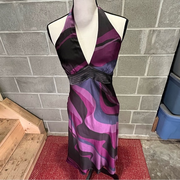 Laundry by Shelli Segal silk dress. - Picture 3 of 14